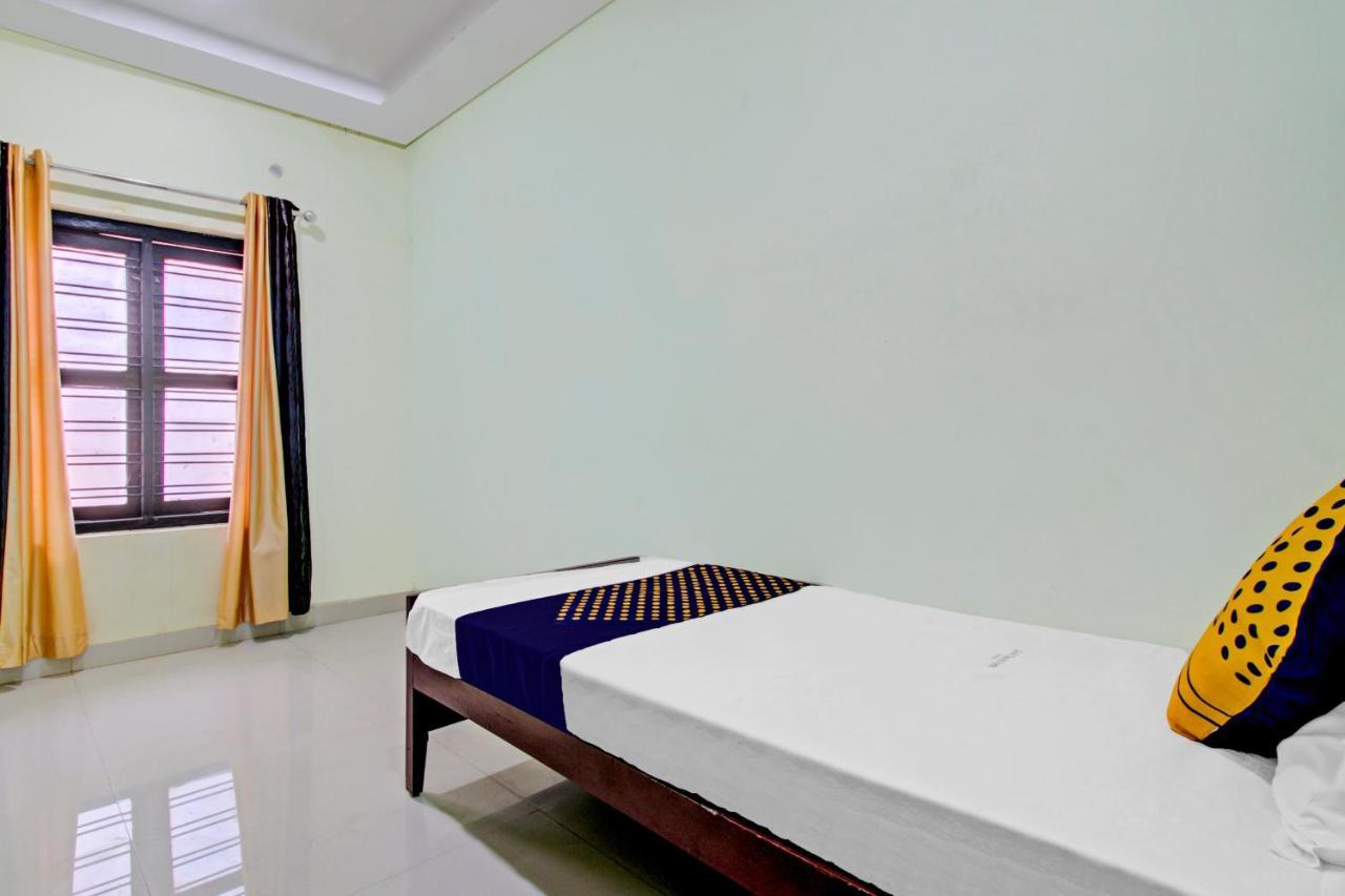 Spot On 73862 Jaya Tourist Home Varkala Exterior foto